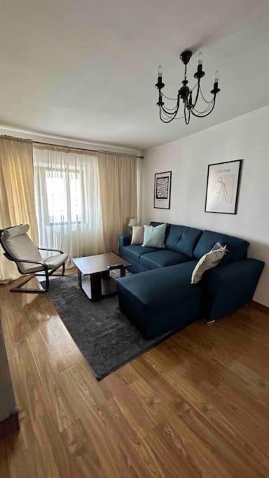 Georgiana'S Central Apartment Buzau Bagian luar foto